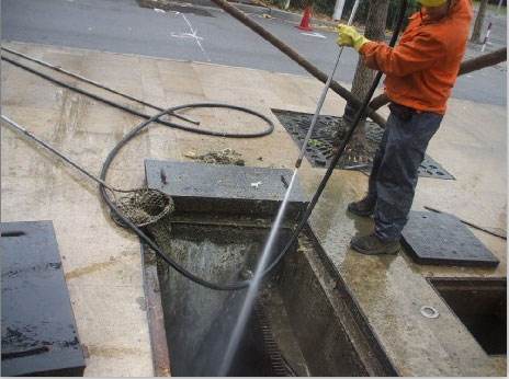 碑林池底污泥如何清理