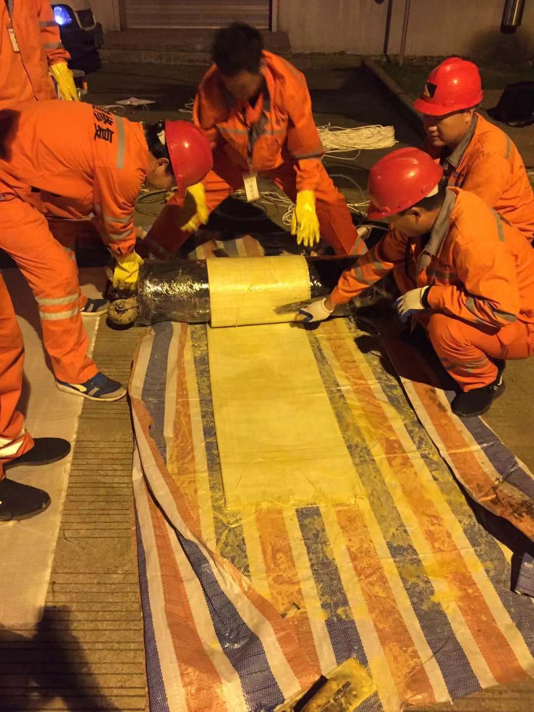 碑林CIPP局部树脂固化法